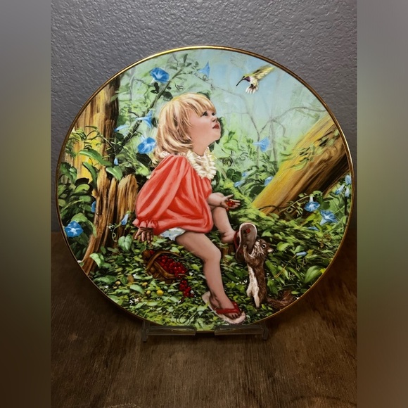Vtg 1983 "Susans World" Limited Edition Plate #311 The Stratford Collection - Picture 1 of 2